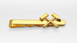 Krawattennadel gold mit geprägten Motiv